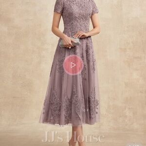 JJs House Dusty Mauve Lace Midi Dress